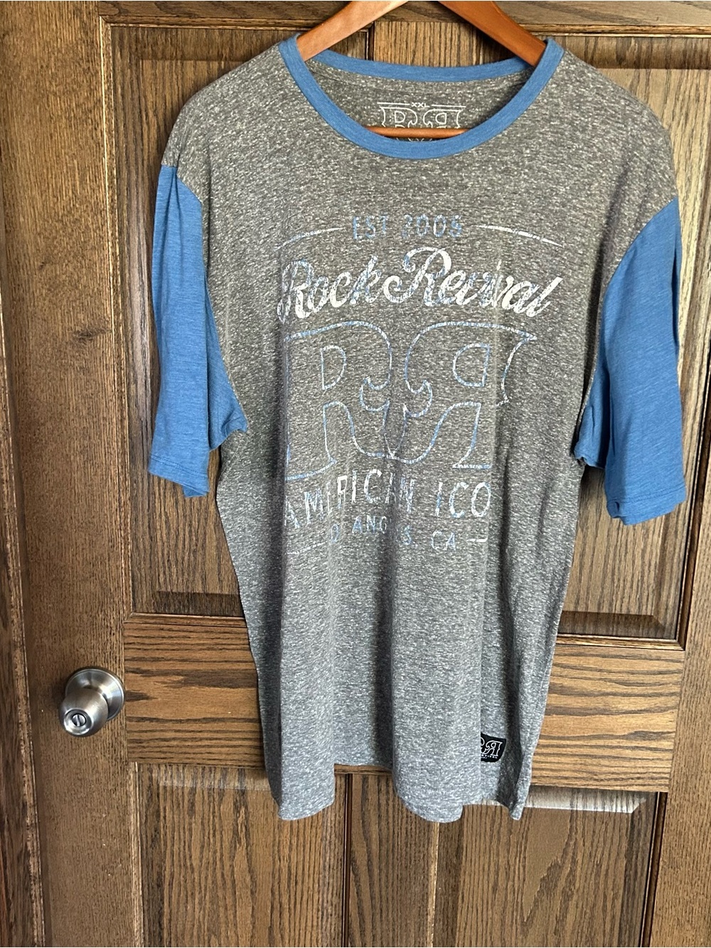 Rock Revival Men's Heather Gray & Blue Raglan Crew Neck T-Shirt